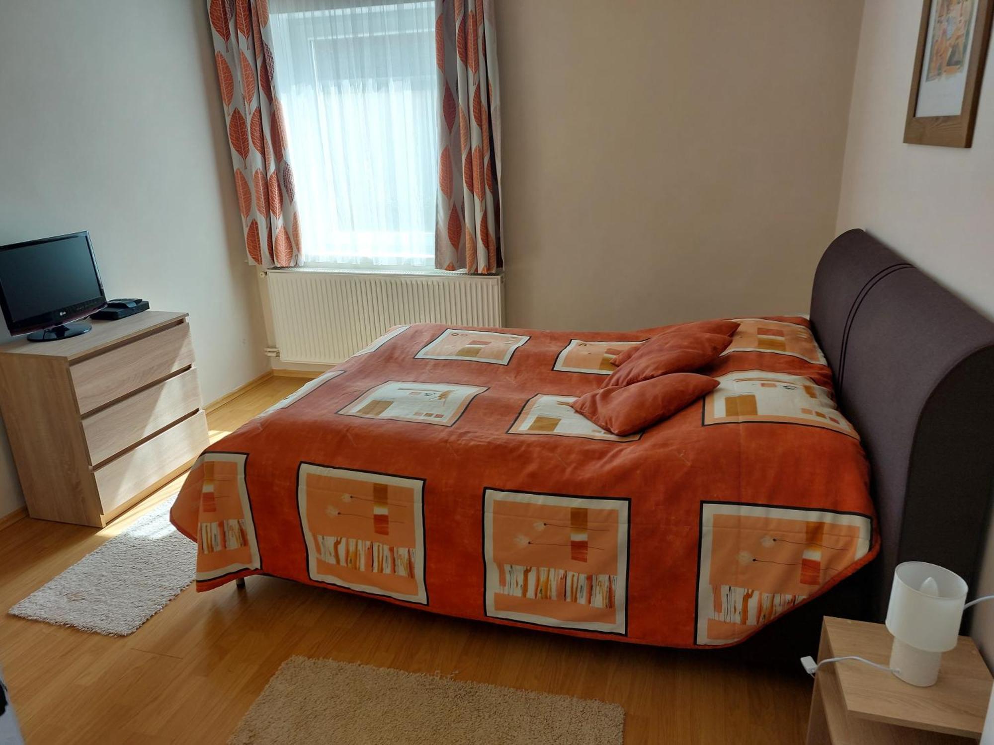 Orgona Apartman- Es Nyaralohaz * Balatongyörök