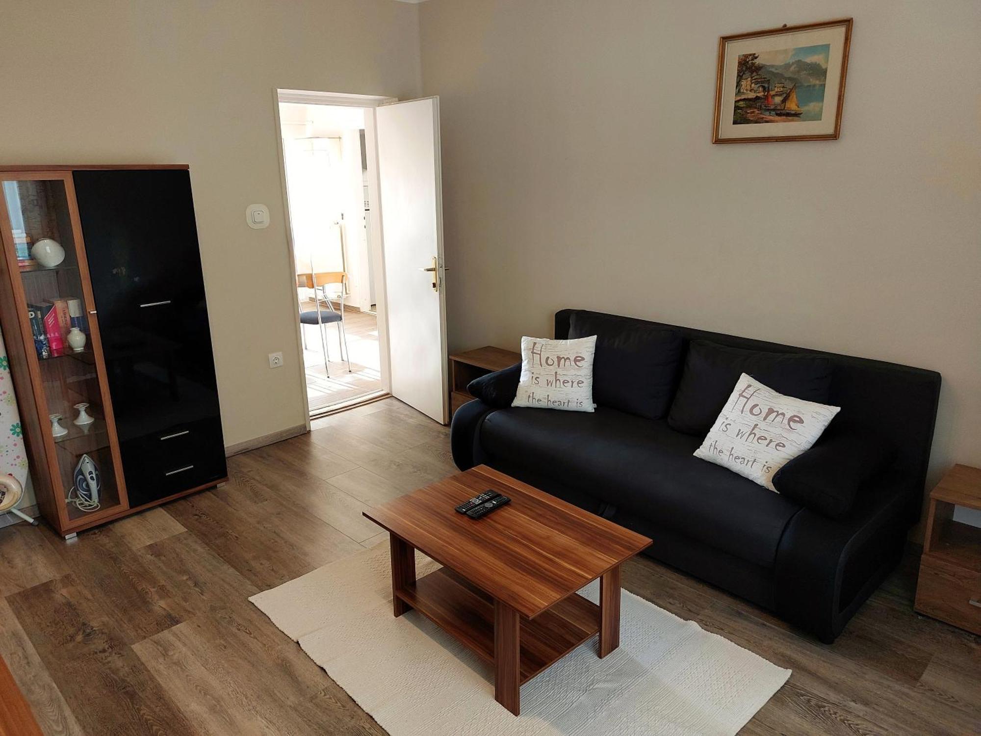 Orgona Apartman- Es Nyaralohaz Apartment Balatongyörök