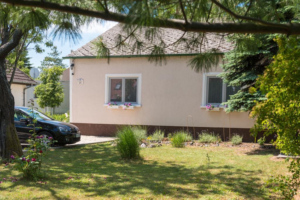 Orgona Apartman- Es Nyaralohaz *